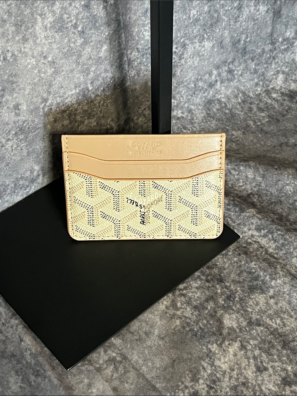 Goyard Beige & Cream Card Case with Signature Chevron Pattern